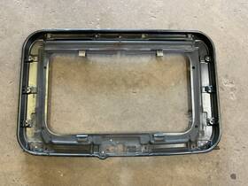 Efp100241 Land Rover 94-04 Discovery 1 2 Oem Lower Sunroof Frame Tray Gs Efp100241 Land Rover 94-04 Discovery 1 2 Oem Lower Sunroof Frame Tray Gs