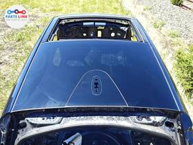 Land Rover Lr136659 2020-2023 Range Evoque Upper Roof Panel With Panoramic Window Cut Oem