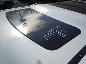 Rgl-50471 Land Rover 2005-2009 Lr3 Front Sun Roof Glass Only Oem Moveable