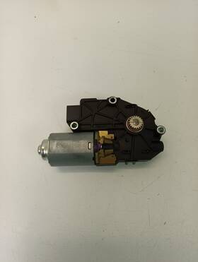 Wr0sc06aa Land Rover 12-19 Range Evoque L538 Sunroof Sun Roof Adjustable Gear Motor Oem