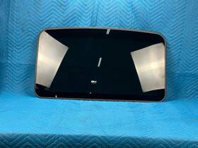 63201-50270 Lexus Ls500 Ls500h Roof Sunroof Glass Without Panoramic 2018-2024 Oem 63201-50270 Lexus Ls500 Ls500h Roof Sunroof Glass Without Panoramic 2018-2024 Oem