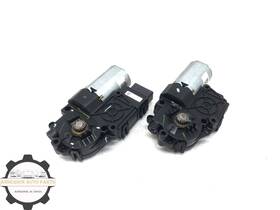 A1094452 Lincoln 2017-2020 Continental Sunroof Moonroof Window Glass Motor Set X2 Oem