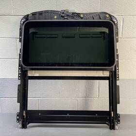 Maserati 670044633 2014-2024 Ghibli M157 Panoramic Sunroof Frame Glass Assembly Gray Oem