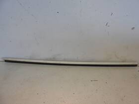 2107800213 Mercedes 96-11 W220 210 211 S E Cls Overhead Front Lower Sunroof Rail Seal Guide