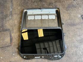 10004297c Mercedes-benz 07-09 W221 S550 Sunroof Window Glass With Frame Track Oem