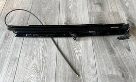 1567800075 Mercedes Benz 2015-2019 Gla250 Gla45 Left Sliding Roof Rail Genuine Oem