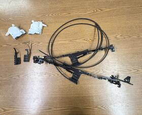1704571 Mercedes-benz 2006-2012 Gl450 Ml350 R350 Sunroof Glass Track Rail Repair Parts Oem