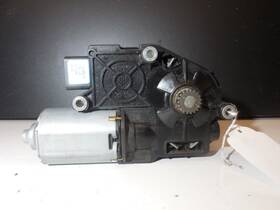 1722667a Mercedes Benz Sunroof Adjustment Motor 08-14 W204 C300 C350 C250 C63