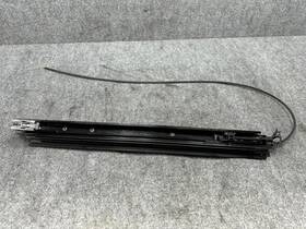 1749611 Mercedes-benz Gla250 X156 15-20 Oem Left Side Panoramic Roof Sunroof Track Rail 130k