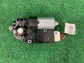 2079060900 Mercedes-benz 2128200308 10-17 W204 C E Class Panoramic Sunroof Sun Roof Motor Oem