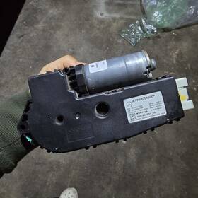 A1769064600 Mercedes-benz 402407f 2014-2019 Cla250 Sunroof Motor Oem A1769064600 Mercedes-benz 402407f 2014-2019 Cla250 Sunroof Motor Oem