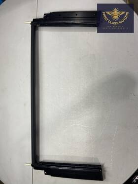 A2057808900 Mercedes-benz 2015-2021 C300 W205 Rear Upper Panoramic Roof Sunroof Frame Shade Oem