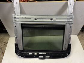 A2137800929 Mercedes-benz 2017 - 2019 E300 W213 Sunroof Sun Moon Roof Moonroof Oem
