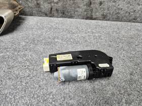 A2229029704 Mercedes-benz Panoramic Roof Sunroof Hardtop Motor W222 S550 S560 S450 S600 Oem