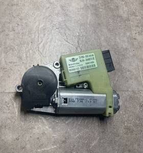 06943448675 Mini 2007-2014 Cooper R55 R56 R60 R61 Sliding Sunroof Gear Drive Motor