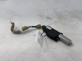N050-v2 Nissan 2011-2017 Juke Sunroof Glass Motor Assembly Oem
