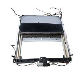 15115926 Oem 15115926- Sunroof Assembly With Glass And Motor 2003-06 Escalade Yukon Silverado