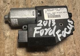 2916815b Oem 2013 Ford Focus Sunroof Motor 2916815b Oem 2013 Ford Focus Sunroof Motor