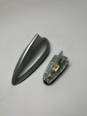 9253667 Oem 12-18 Bmw F30 F36 F32 Shark Fin Antenna Module Roof Cover Glacier Silver A83