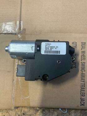 1385 Oem 9l14 12-17 Ford Expedition Lincoln Navigator Sunroof Sun Roof Window Motor 1385 Oem 9l14 12-17 Ford Expedition Lincoln Navigator Sunroof Sun Roof Window Motor