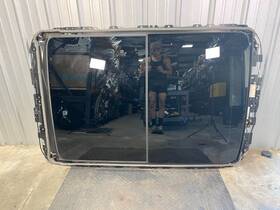 10037519c Porsche 2019-2023 Cayenne Panoramic Complete Sunroof Sun Roof With Shade Oem