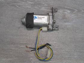 640646771 Porsche 1984-1995 928 S4 Upper Power Sunroof Moon Roof Window Motor