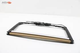 971971648 Porsche Panamera Sunroof Sun Roof Rear Frame With Motor And Shade Oem 2017-2023
