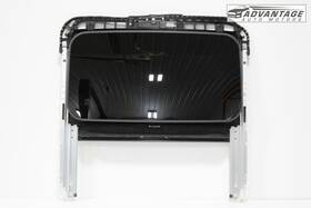 1759010c Subaru 2023-2024 Crosstrek Sunroof Moonroof Window Glass And Motor Sunshade Oem