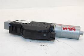 7734696 Subaru Used Sunroof Motor Fits 2024 Forester Grade A 7734696 Subaru Used Sunroof Motor Fits 2024 Forester Grade A