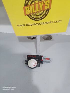 628.to1u23 Toyota Camry 2023 Roof Motor 119669