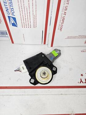 63260-35120 Toyota 10-18 4runner Sunroof Motor Oem 2011 2012 2013 2014 2015 2016