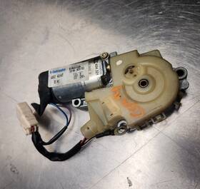 63260-aa010 Toyota 1992-2001 Camry Sunroof Motor Sliding Roof Drive Assy Tested 63260-aa010 Toyota 1992-2001 Camry Sunroof Motor Sliding Roof Drive Assy Tested