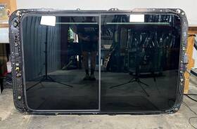 11160 Volkswagen 2018-2023 Tiguan Panoramic Complete Sunroof Sun Roof With Frame / Motor
