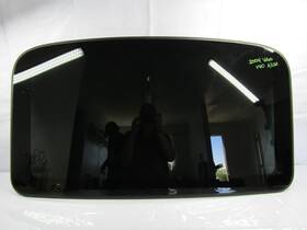 30632729 Volvo 2000-2004 V40 Sunroof Moonroof Glass Oem 30632729 Volvo 2000-2004 V40 Sunroof Moonroof Glass Oem