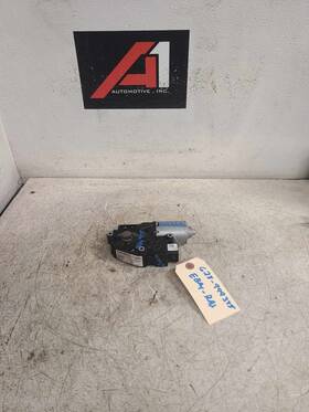 31462798 Volvo 09-16 70 Series Sunroof Motor From Chassis/vin 59489