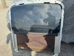 08-11 Mercedes W164 ML450 Glass 1647800029 Oem. Fixed Price $199.99.