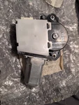 Toyota Highlander 2020-2024 Panoramic Sunroof Shade Motor 63260-0E150 Oem. Fixed Price $500.00.