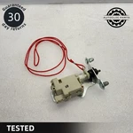 03-13 Maserati Quattroporte M139 Gt Fuel Door Release Actuator 67489500 Oem. Fixed Price $62.50.