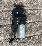 07-13 Bmw X5 E70 Front Rear Panoramic Sun Roof Motor 10002728C Oem. Fixed Price $36.36.