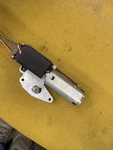 00-05 Gmc Yukon Sunroof Motor Assembly Oem 15163056. Fixed Price $69.95.