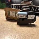 (1) Jaguar T2H38791 / T2H35589 Sunroof Motor. Fixed Price $50.00.