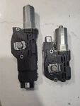 Cadillac Escalade Sunroof Motors Oem 2929946E And 2929947D Set. Fixed Price $87.73.