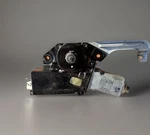 01-07 Toyota Sequoia Limited Moonroof Sun Motor 47123-10040/88735-99631. Fixed Price $100.99.
