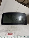 2008 Ford Escape Glass 43R001385. Fixed Price $170.00.