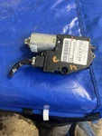 2005-2012 Nissan Pathfinder Sun Roof Motor 91205-EA511 Oem 06 07 08 09 10. Fixed Price $75.00.