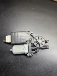 2008-2015 Nissan Rogue Sunroof Motor Sliding Glass Power Unit Oem, 91295-JM010. Fixed Price $60.00.