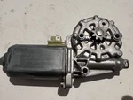 Bosch Oem Power Window Motor Left Rear Mercedes 0018204942 Nos 81-91 W126 300SD. Fixed Price $259.95.