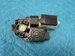Genesis GV70 Roof Sunshade Glass Motor W/mechanism 50012278A00 18K 2022 2023 Oem. Fixed Price $95.00.