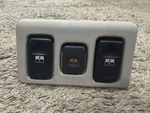 Land Rover Discovery Sunroof Switch Panel YUF000210PUY Rear Window. Fixed Price $17.99.