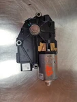 08-14 Cadillac Cts Roof Motor & Base Model Glass Sunshade Drive Unit Oem. Fixed Price $50.00.